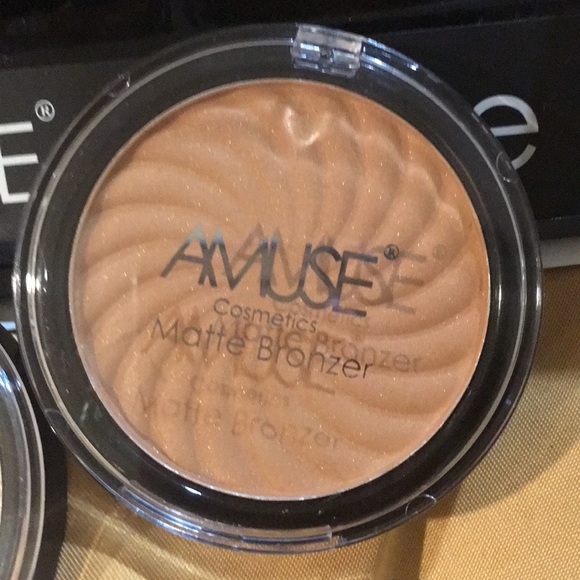 Bronzer by AMUSE Cosmetics - Picture 6 of 6
